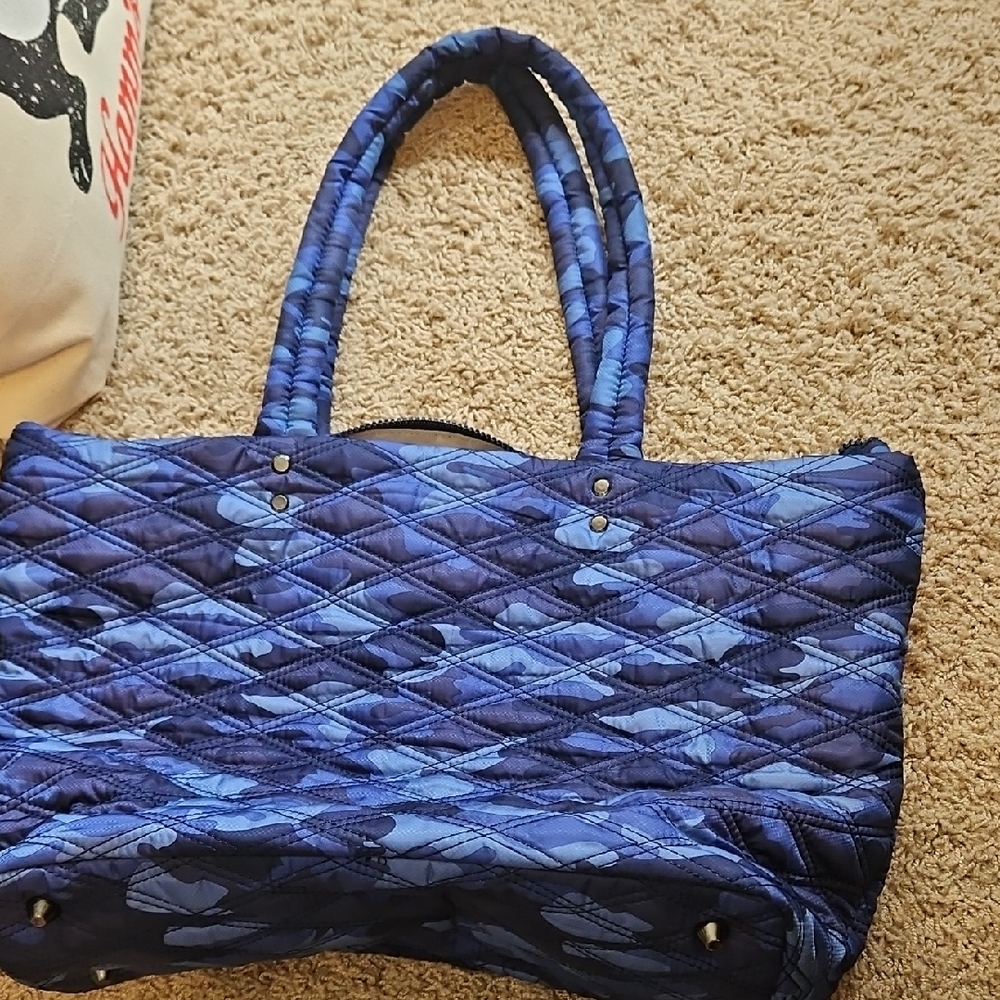 Baggallini Quilted Tote in Navy and Black
